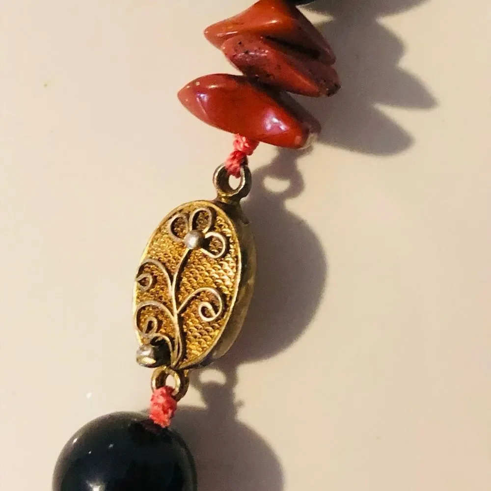 Vintage Beaded Necklace